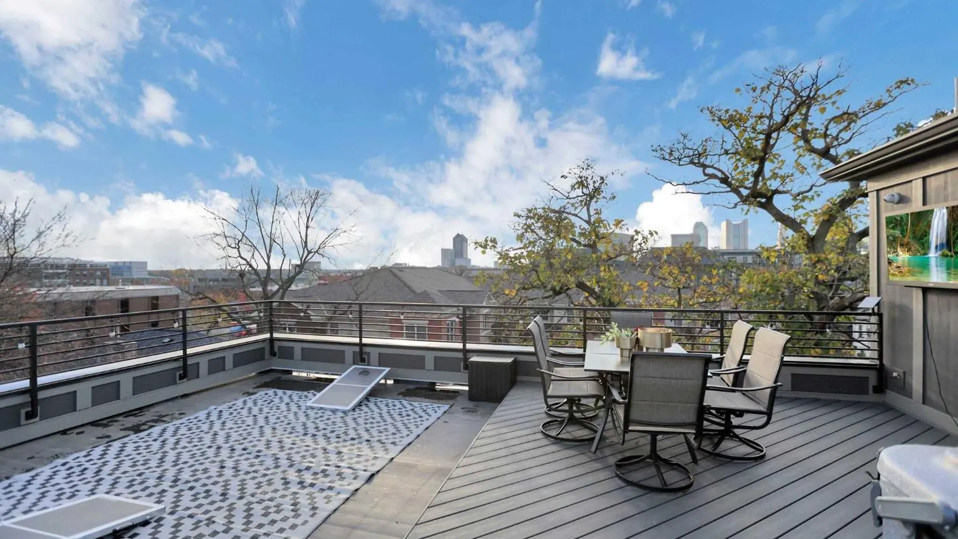 The Golden Hour - Luxury And Rooftop Hot Tub Columbus Semesterbostad