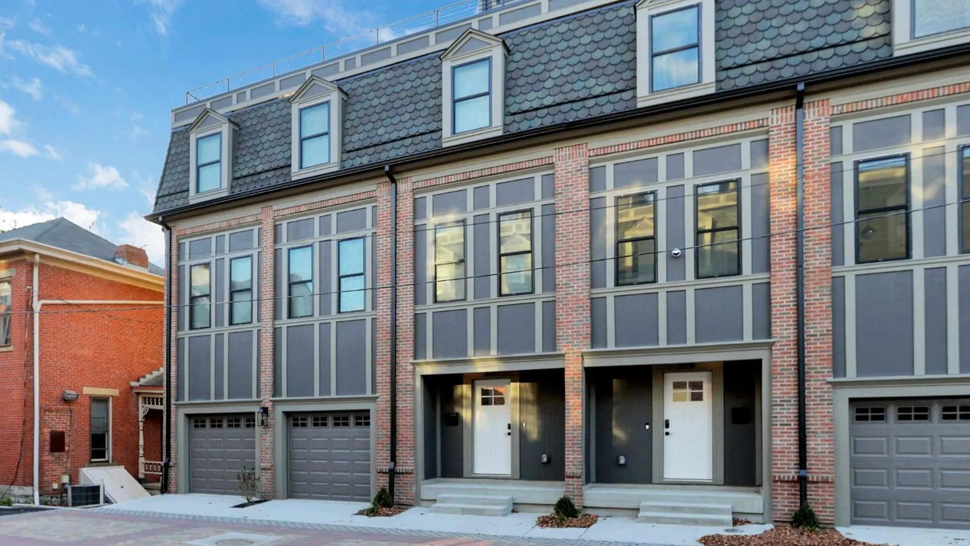 The Golden Hour - Luxury And Rooftop Hot Tub Columbus